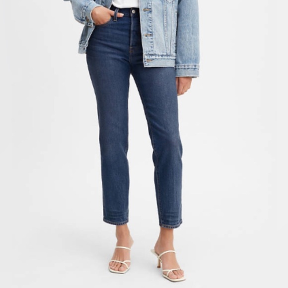 Levi's Women's Wedgie Icon Fit Jeans - Picture 1 of 11
